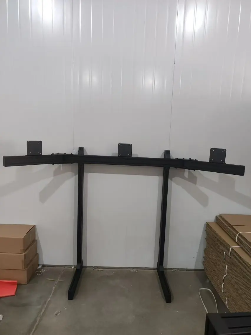 Custom Sim Racing Motion Simul - Triple Monitor Stand Sim Racing recension och pris